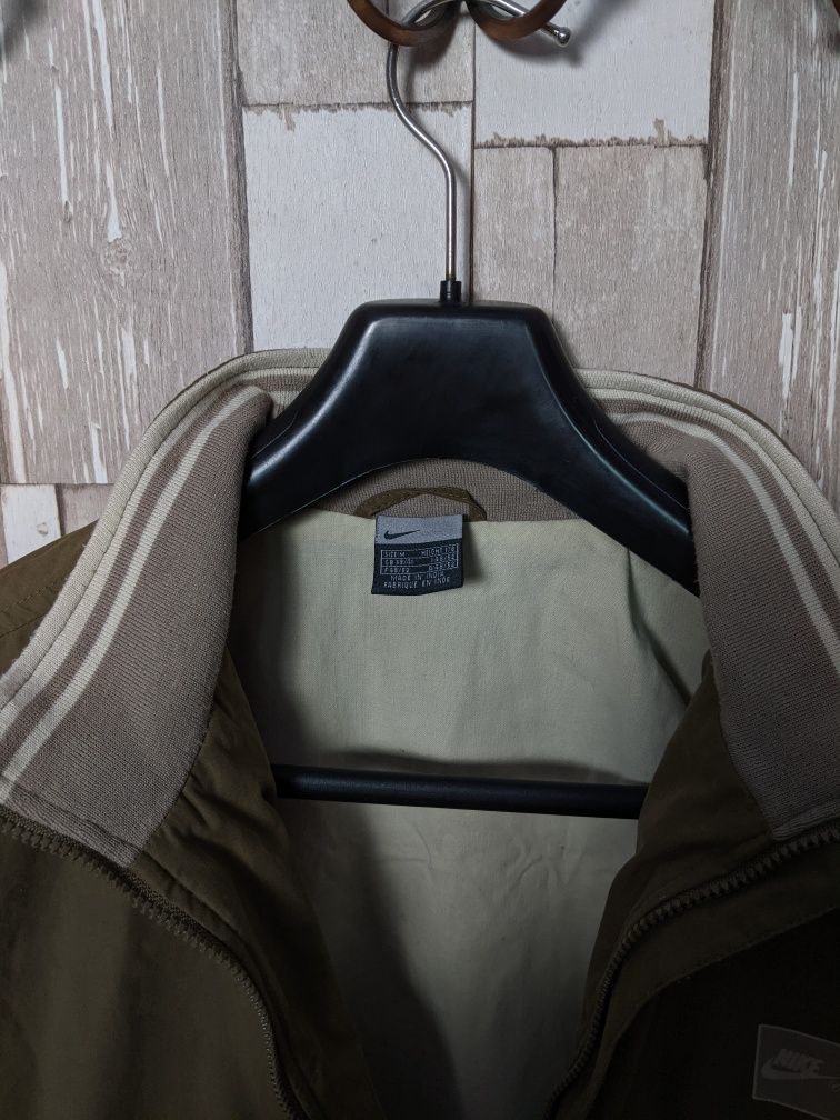 Jacheta geaca jacket casual Nike Vintage maro poliester subțire