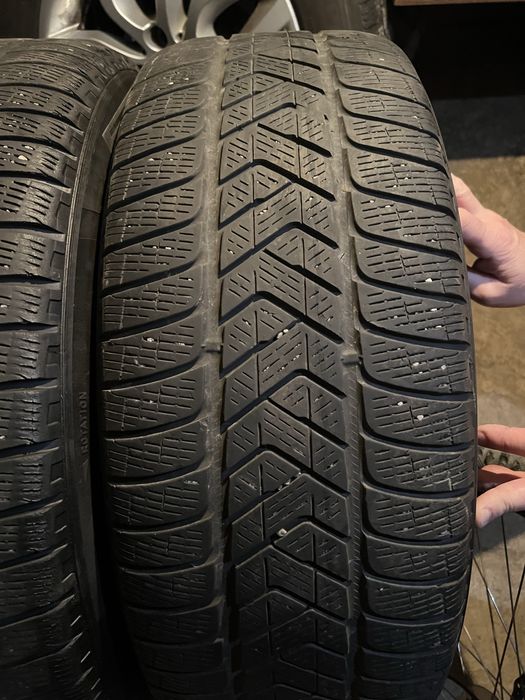 Pirelli Scorpion Runflat 235 55 R19 DOT 2019 iarna