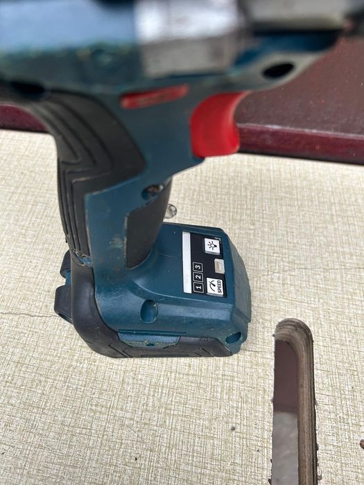 Impact roti Bosch GDS 18V-1000 1/2