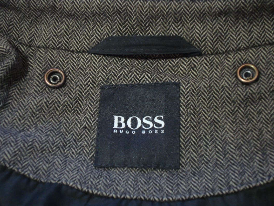 *Оригинал* Hugo Boss Мъжко палто - L