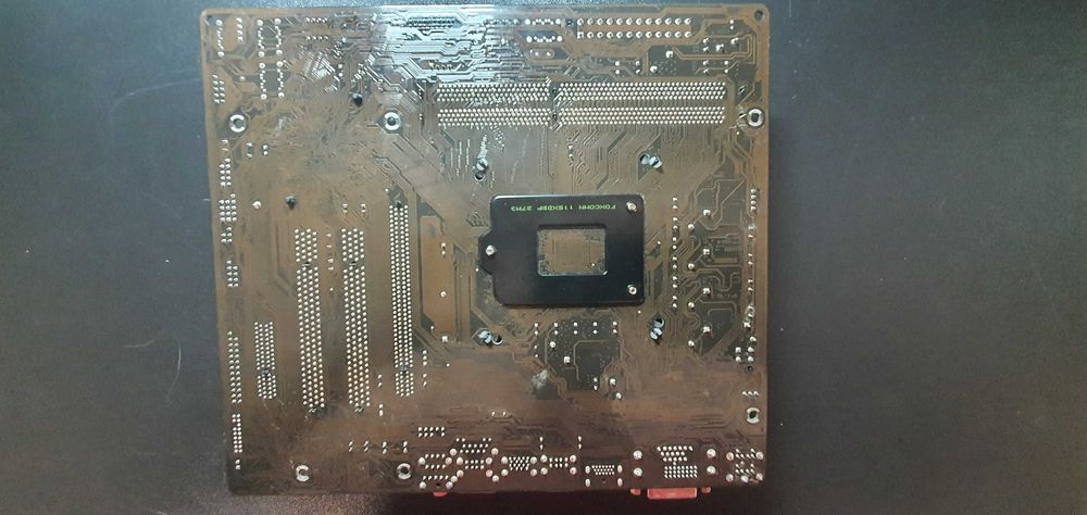 Se vinde Placă de bază mATX - ASRock B75M-GL + procesor i5-2400 3,1Ghz