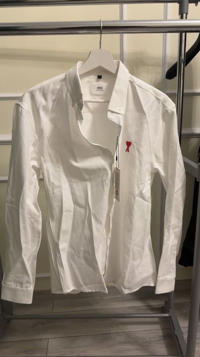 Cămașa Ami Paris *New Collection 2025*
