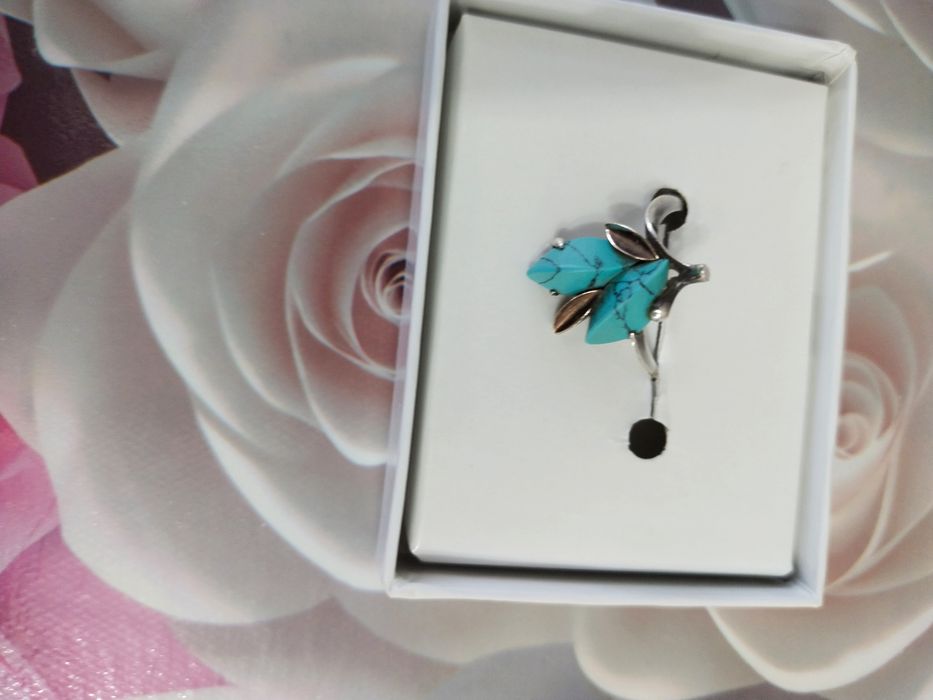 продам женское кольцо серебро камень берюза