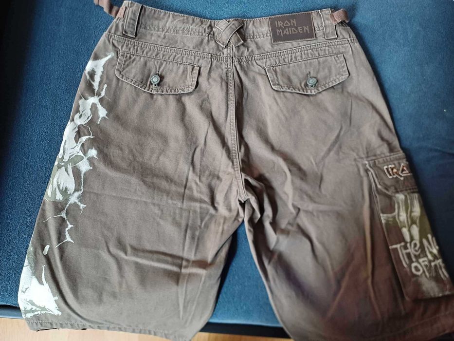 Pantaloni scurti IRON MAIDEN - The Number Of The Beast - M/L