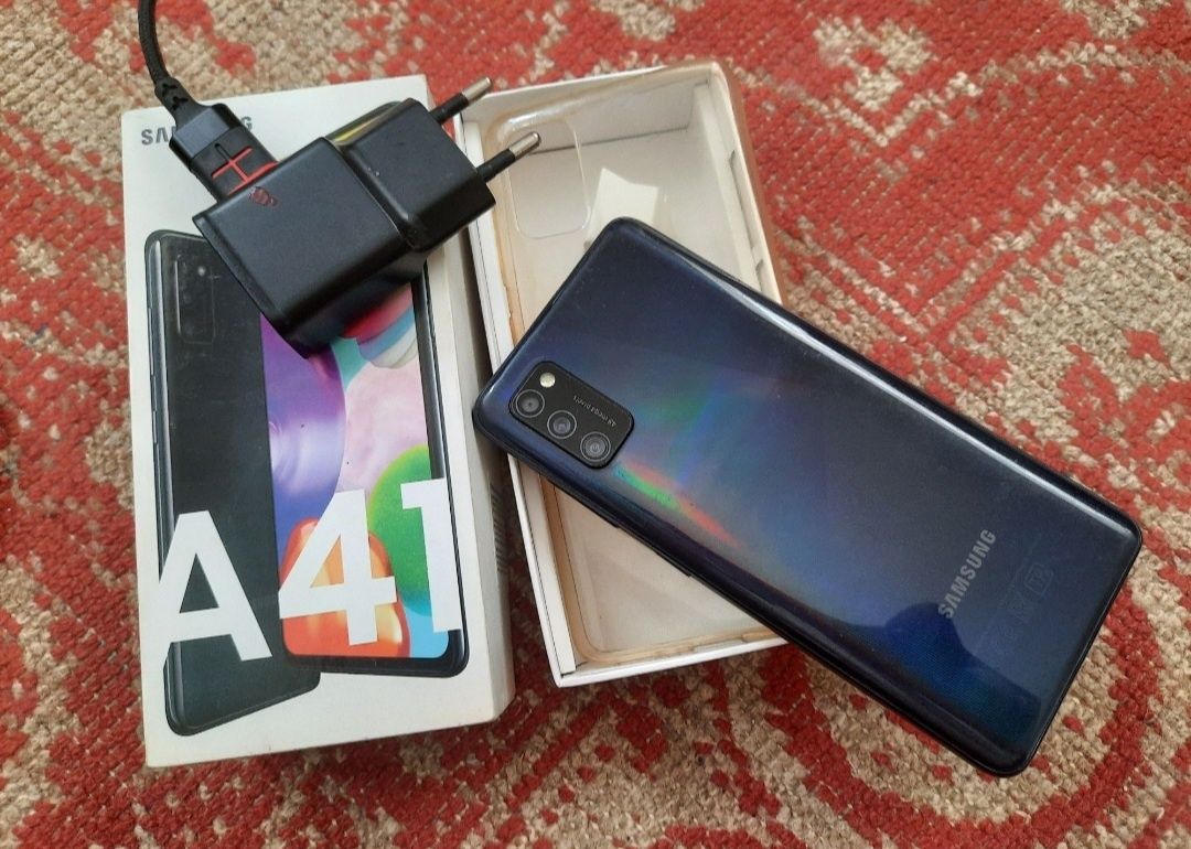 Samsung A41 holati ideal pamyati 4/64 Gb