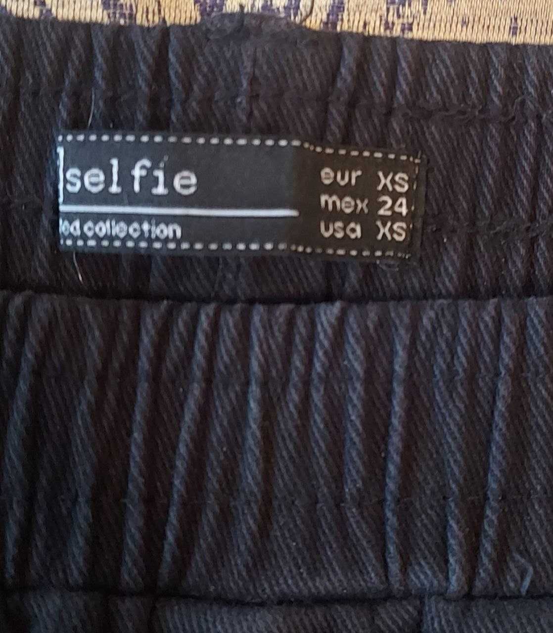 Чёрные брюки модель карго, Selfie размер XS