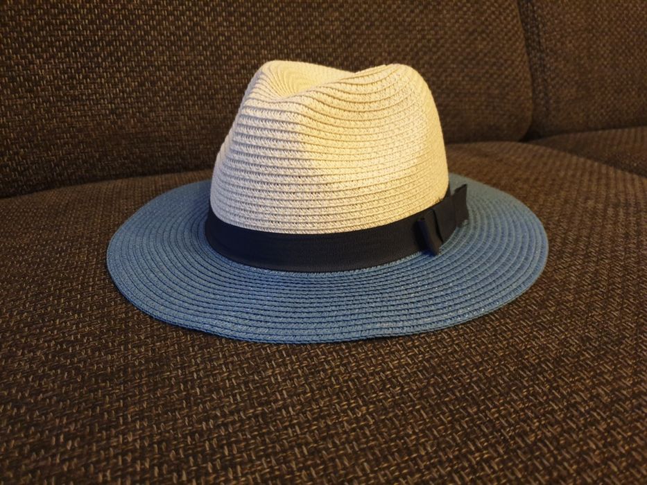 Nou Palarie de plaja