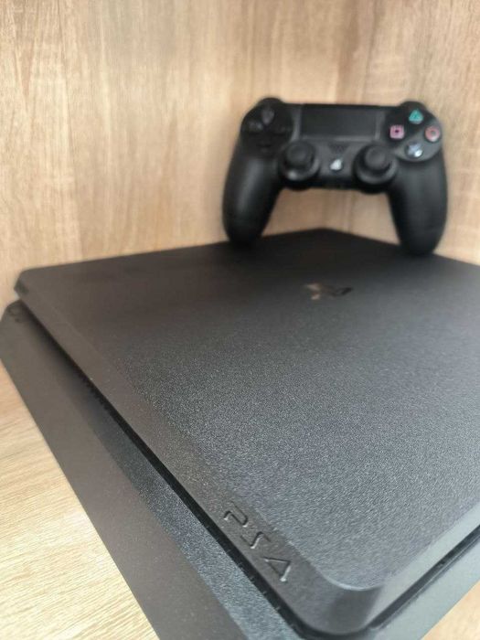 Play Station 4 Slim + 1Controller /Fin X Amanet&Exchange cod 99664