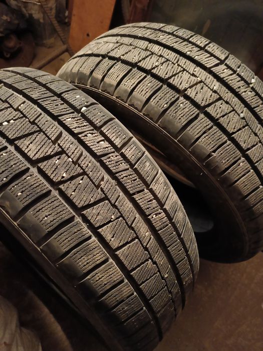 Шины б/у зима р.215/55 R 17 Липучка