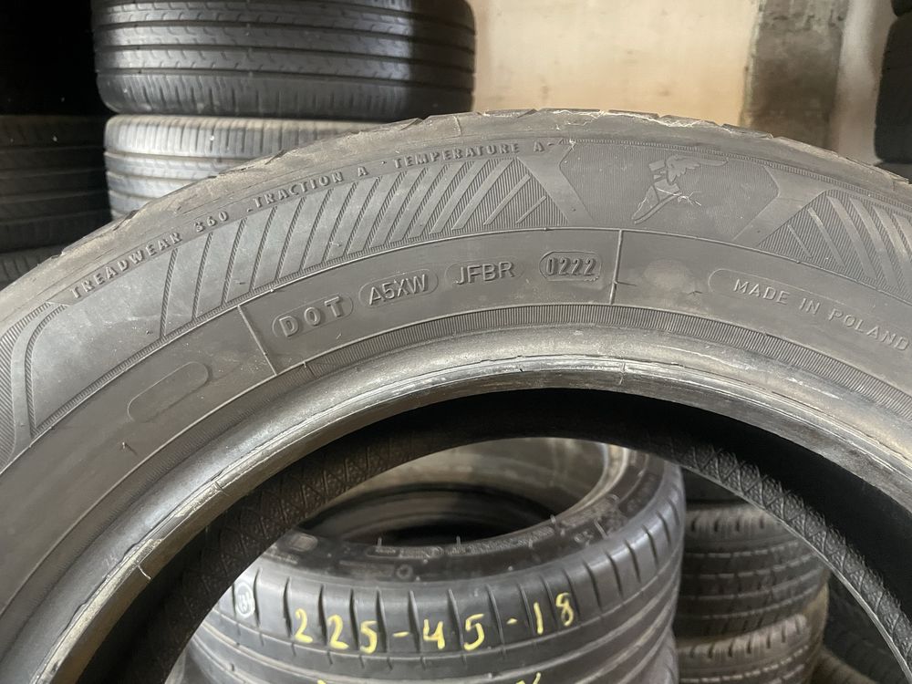 . 205/60/16 Goodyear Efficient Grip 2, 8мм, ДОТ 2022