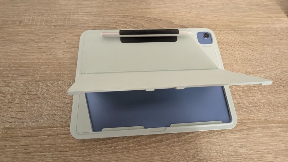 Tastatura Inateck , all in one for iPad 10 th