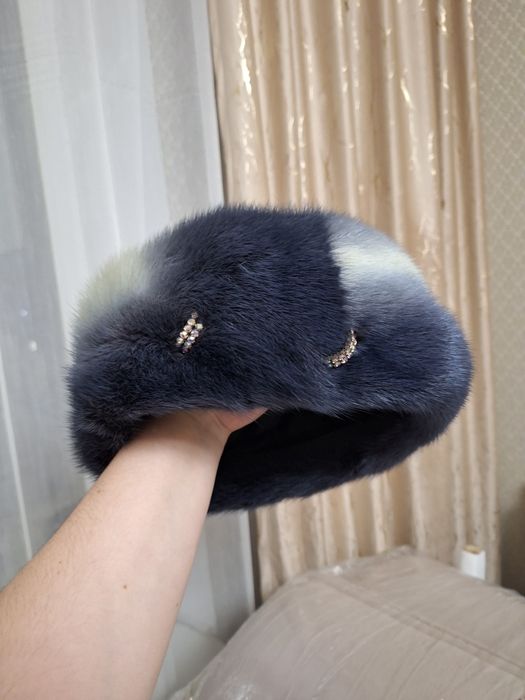 Норковая женская шапка