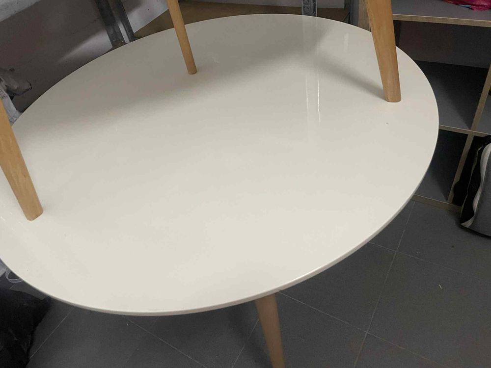 Малка и голяма маса Ikea