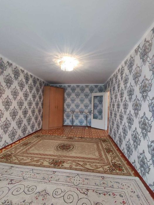 Продам 1 комнатную квартиру в районе 8 мкр рядом С ДВД