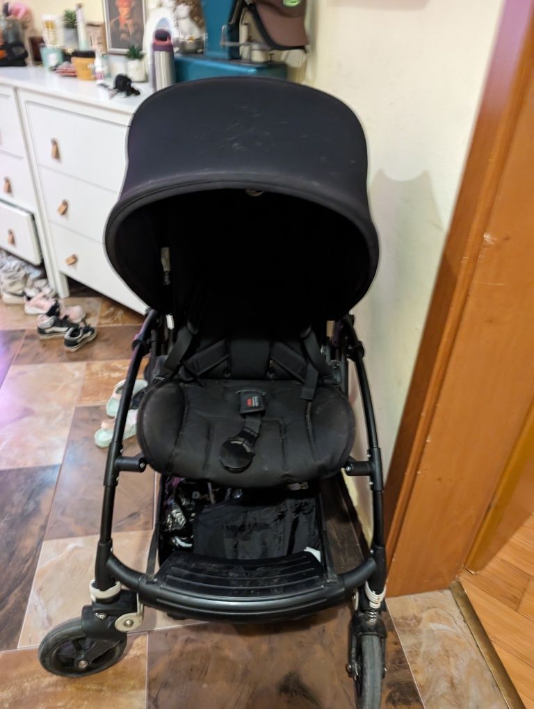 bugaboo bee 5 с включена кошара