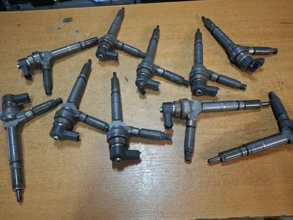 Injectoare Opel Astra H  Meriva  Combo  Astra G 1.7 Cdti(Bosch)