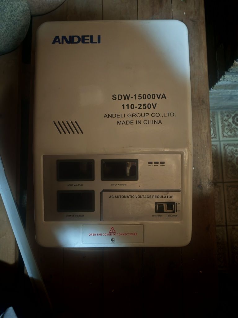 Продаётся стабилизатор Andeli 15kv