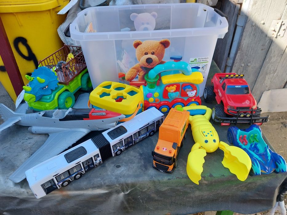 Vând jucărie pentru copii