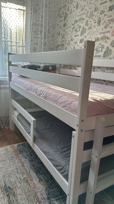 Двухярусный кровать