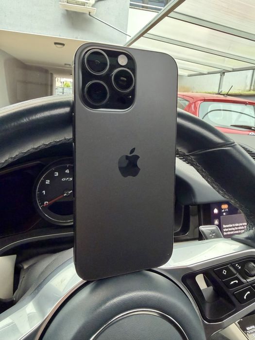 iPhone 16 Pro Max с Гаранция 1 година.