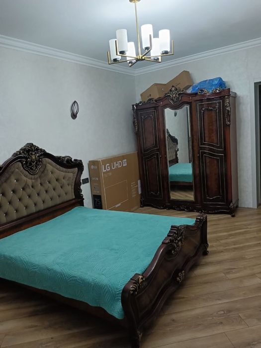 Гарнитур спальный