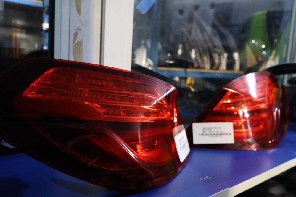 Lampă stop stânga spate pe aripă – BMW Seria 6 F06 Gran Coupe LCI