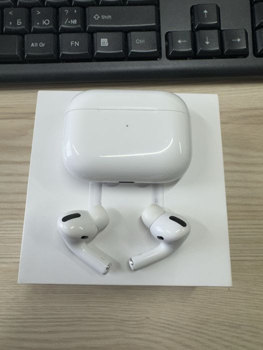 AirPods Pro 1 поколения