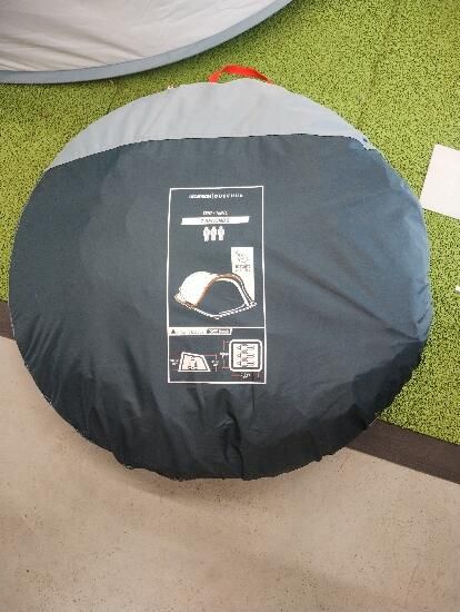 Cort Camping 2 Seconds 3 persoane - produs resigilat Decathlon