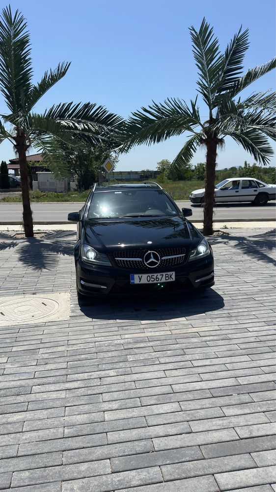 Mercedes c250 7G+ kamera harman/kardon