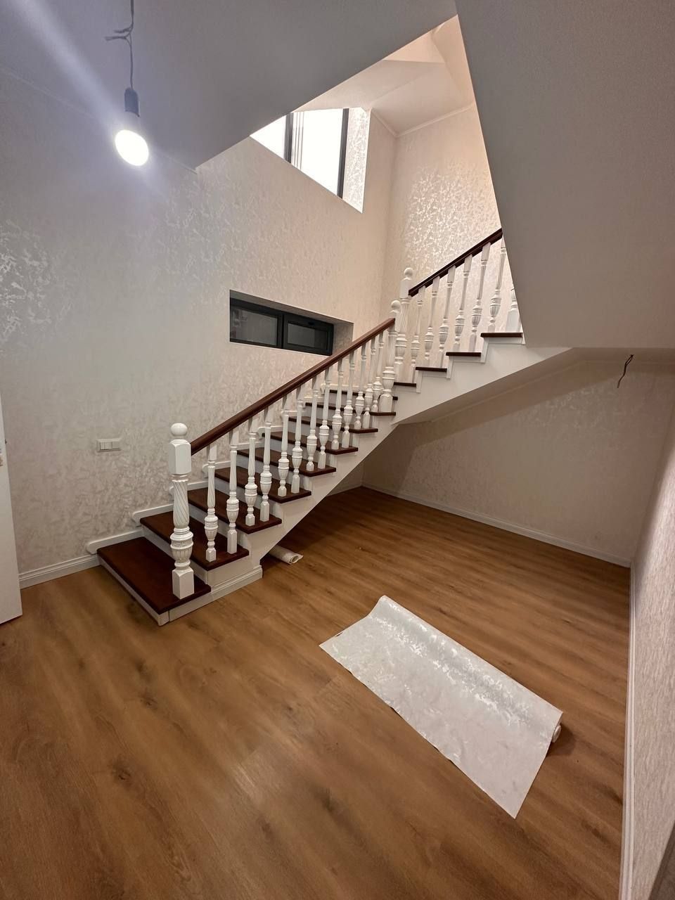 Продаётся коттедж Юнусабадский районе