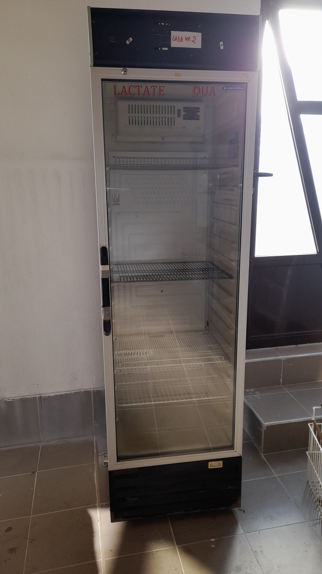 Vand vitrina frigorifica verticala!