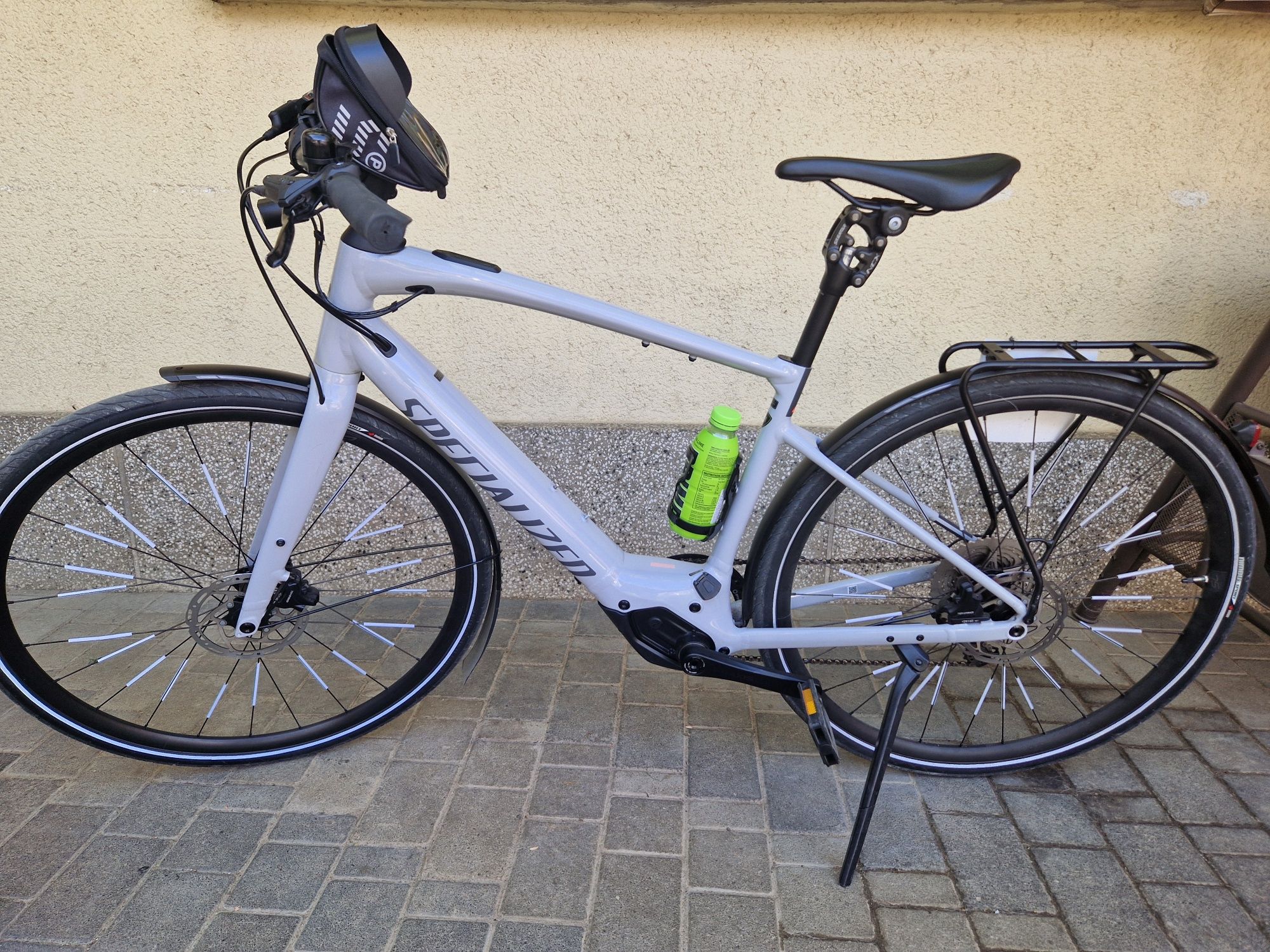 Bicicleta electrica Specialized super Light în stare noua