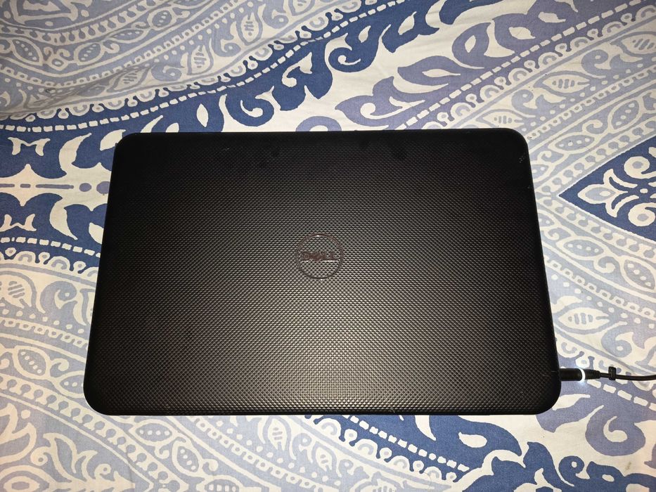 Laptop Dell  3737, Core i5 4200u, 8gb ddr3, ssd 240gb, led 17,3 inch