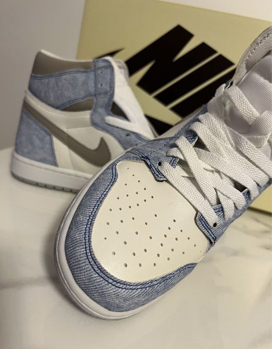 Jordan 1 hyper royale