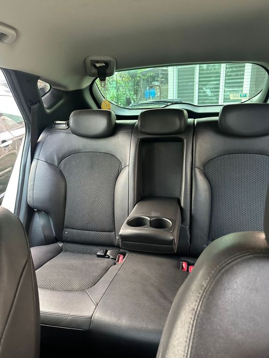 Vând Hyundai ix35