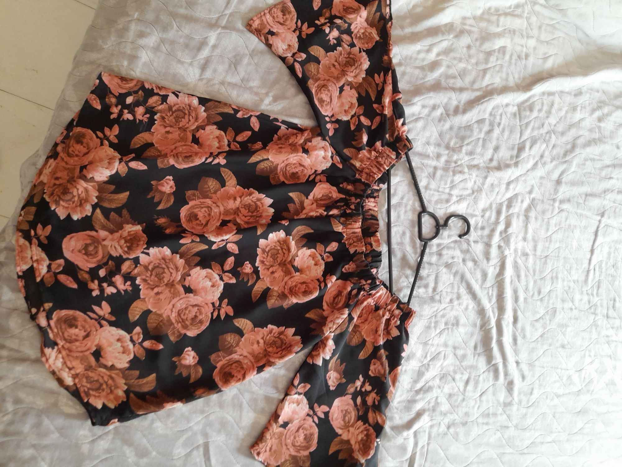 Bluza deosebita,  noua , XL