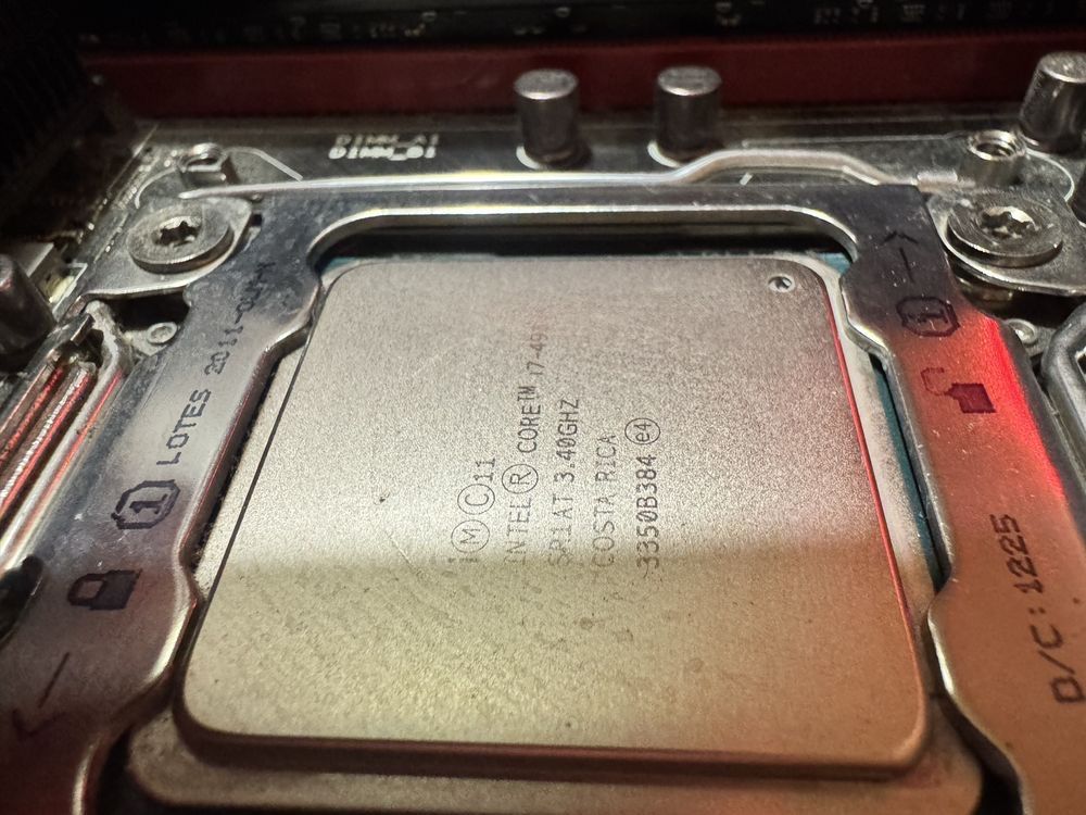 Дънна платка ASUS Rampage IV Formula