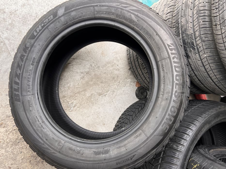 2 anvelope iarna 225/55/16 , bridgestone , 6.3 mm