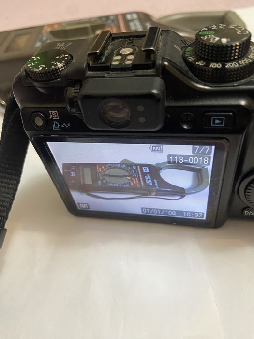 Canon G10 14,7 Mpx zoom optic  5x IS