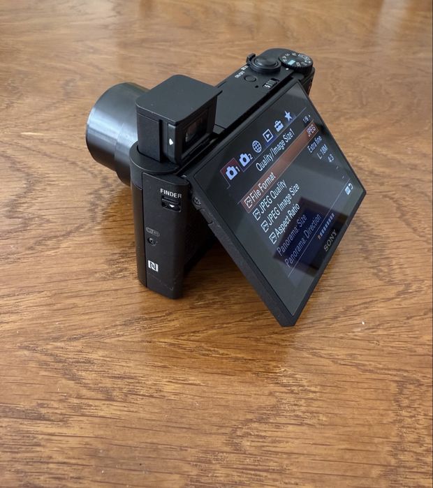 Sony Cyber-Shot DSC-HX90 Zeiss 24-720 mm