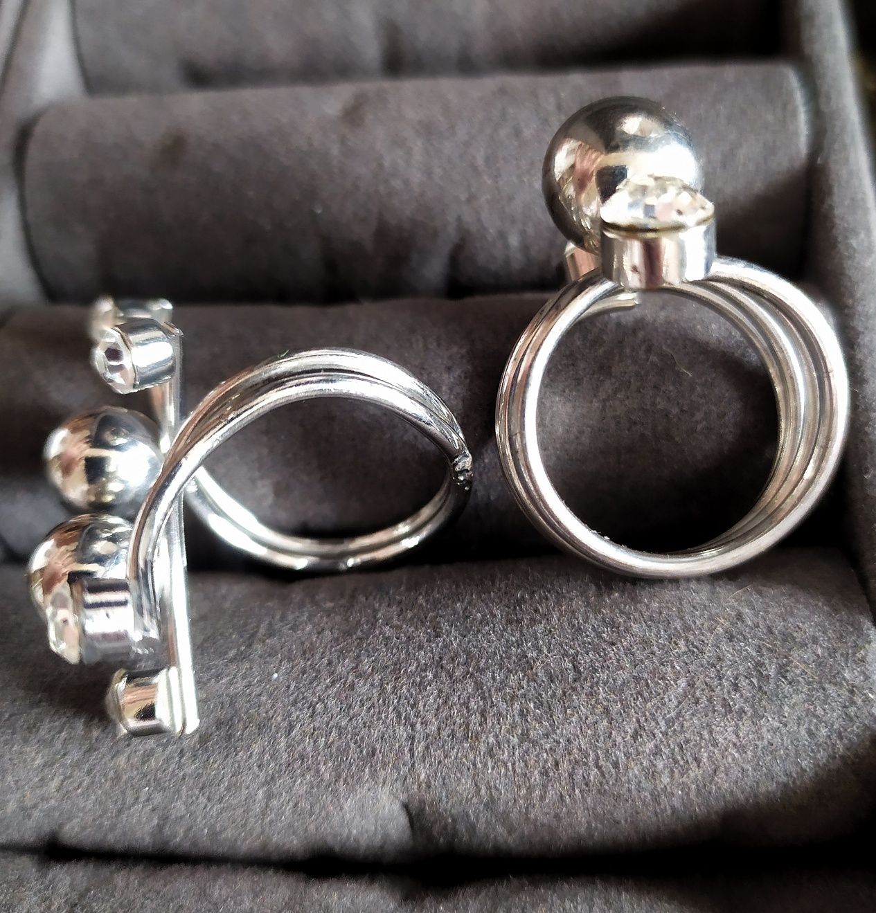 Сребърни пръстени различни модели