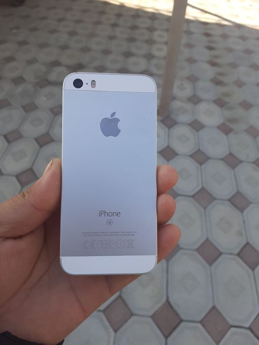 iPhone SE 1 Поколение