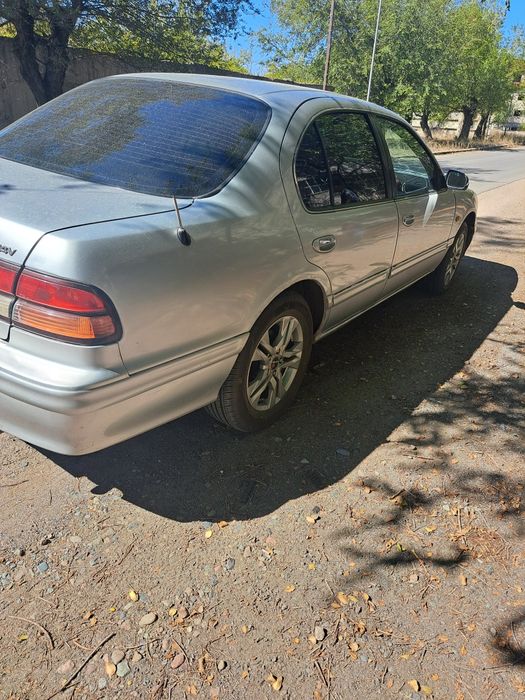 Продам ниссан максима