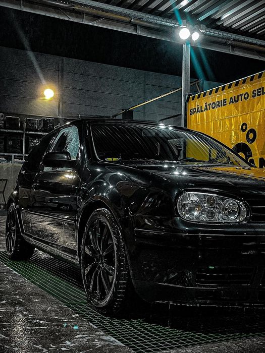 Volkswagen Golf 4 GTI 1.8t AGU