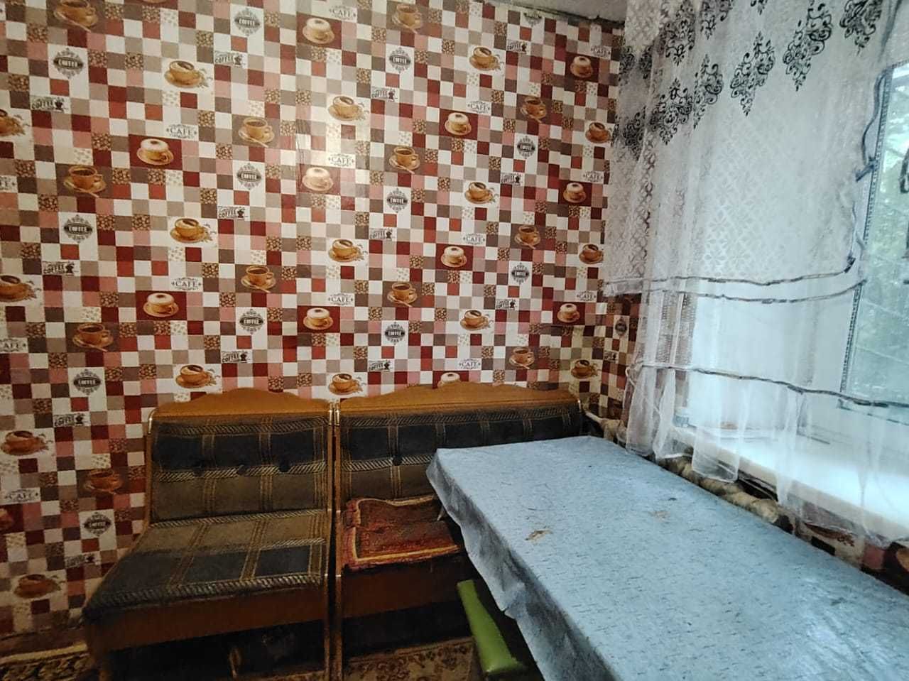 Продам 1 комнатную квартиру 2 мкр ЦЕНТР