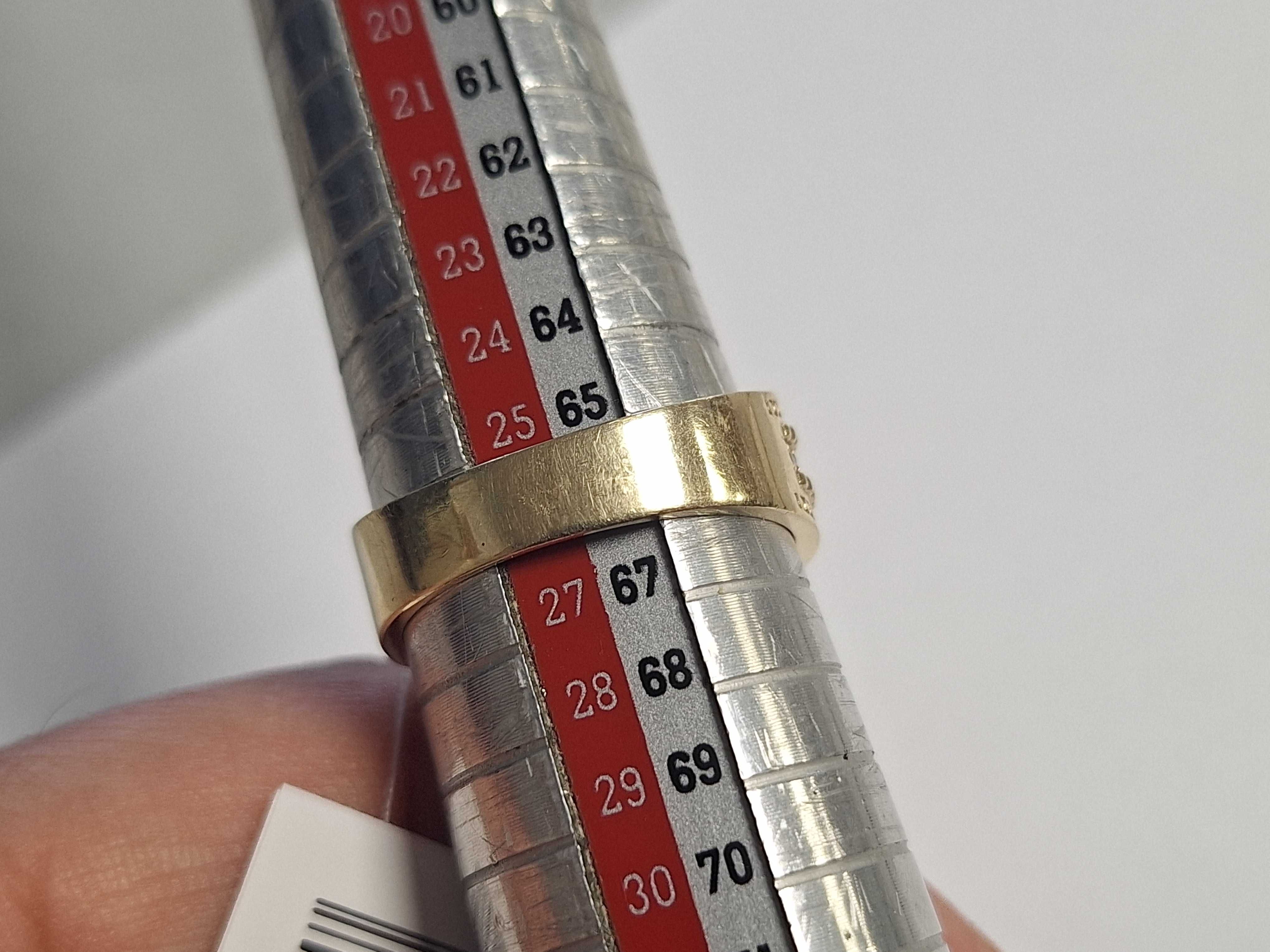 Златен мъжки пръстен 8,18гр.