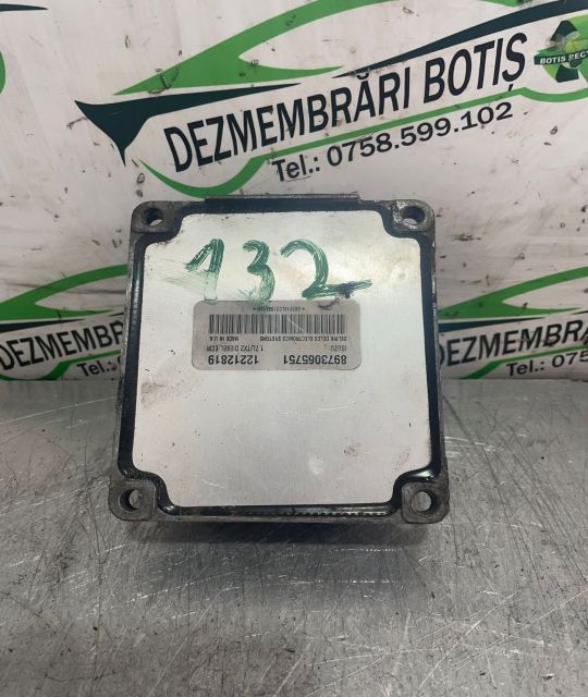 Calculator motor ECU 12212819 Opel Astra G