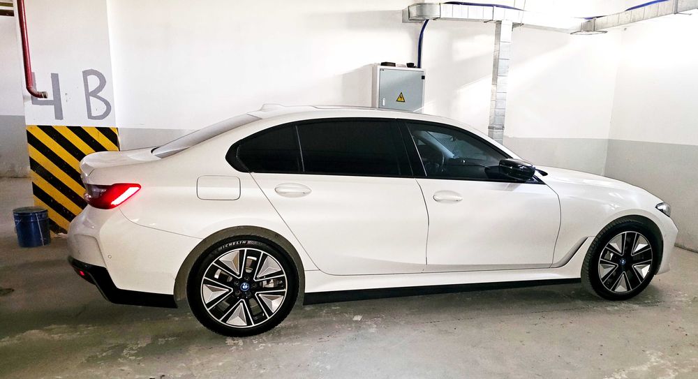 BMW I3 40L full (+dob opciya)
