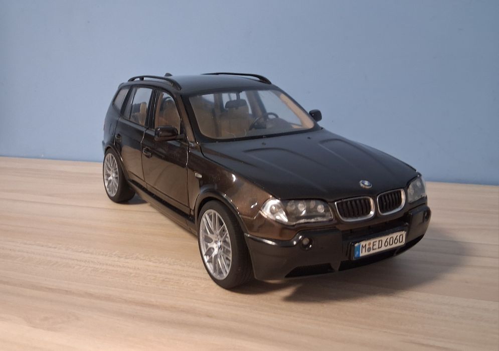 BMW X3 Kyosho 1:18