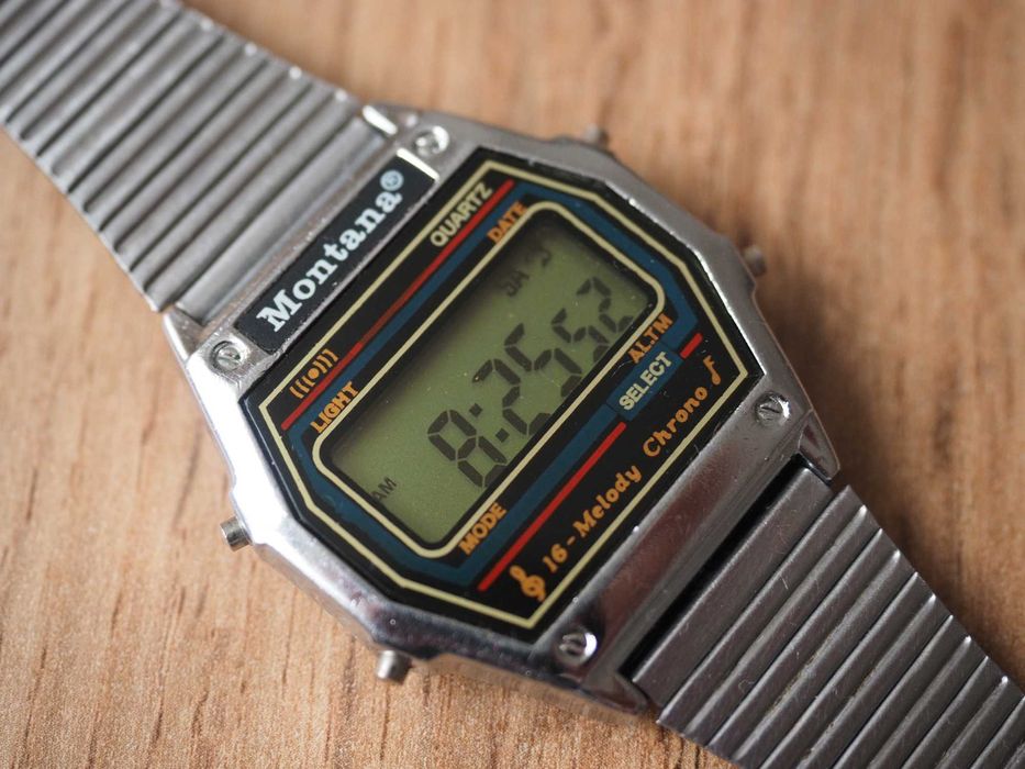 Ceas electronic Montana, nou, funcțional, cu melodii, stil retro